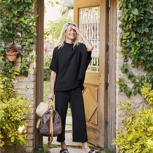 Frank & Eileen Black Malibu Travel Set